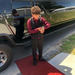 Meet your Posher, Anthony